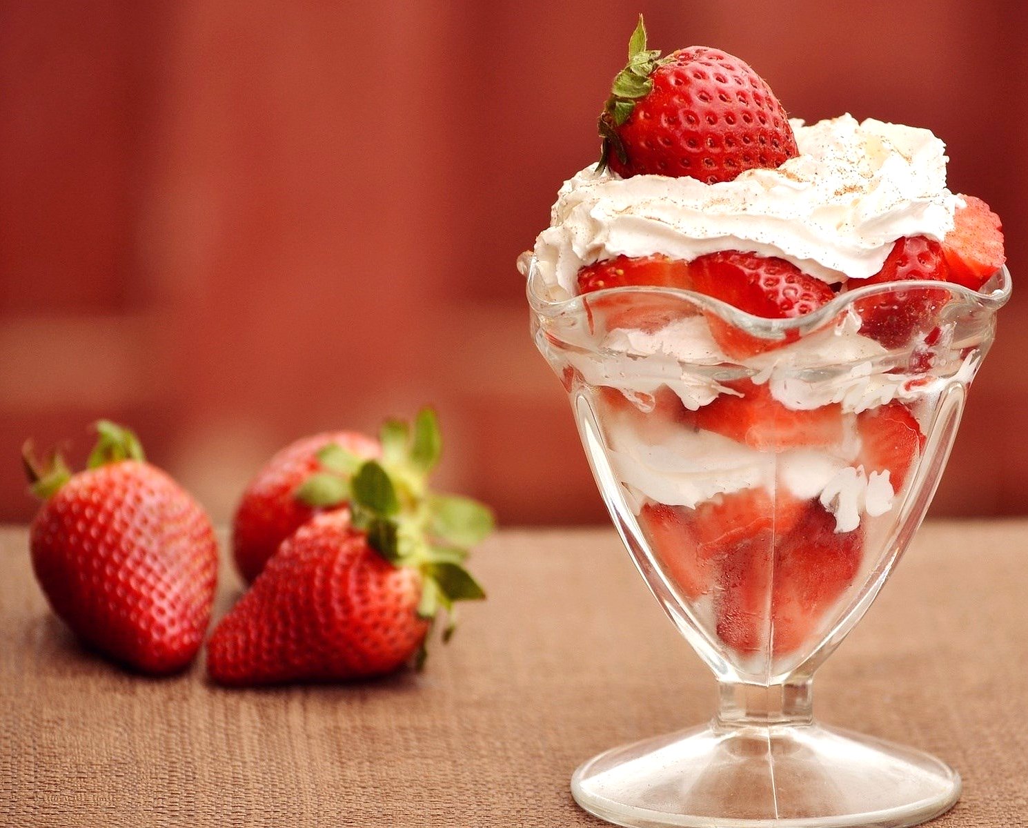 Strawberries and Cream Google image http://cookdiary.net/wp-content/uploads/images/Strawberries-and-Cream_12310.jpg