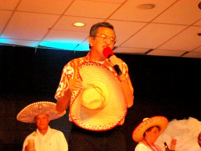 Ron Da Roza sings Margaritaville