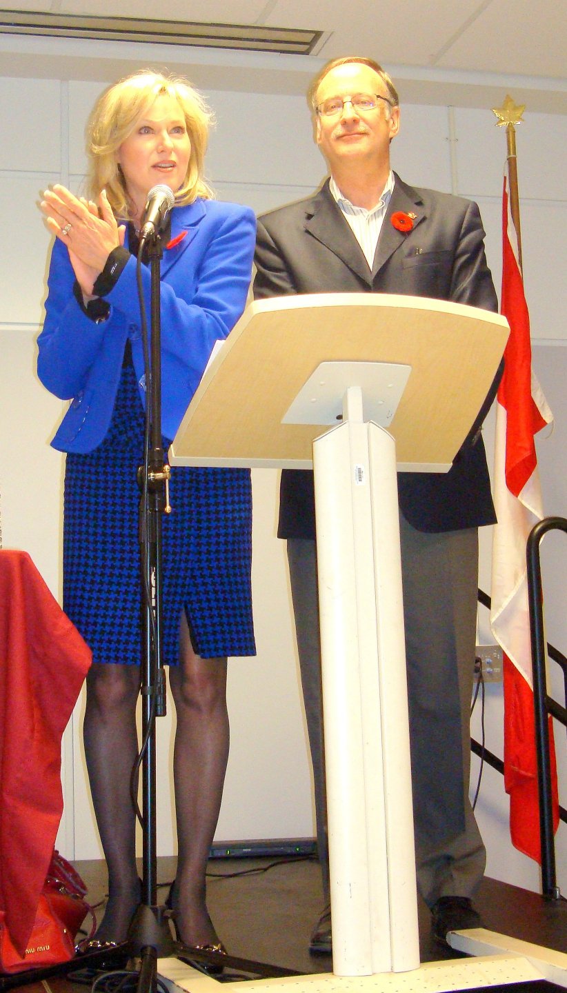 Bonnie Crombie, M.P and Rob Oliphant, M.P.