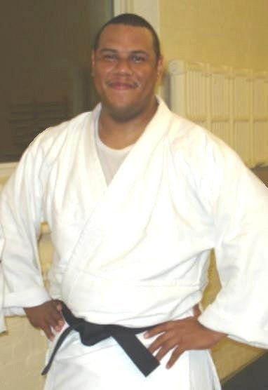 Larry Camejo of Ontario Martial Arts image from http://www.mushinkan.ca/images/web/kudo-larry-slim.jpg