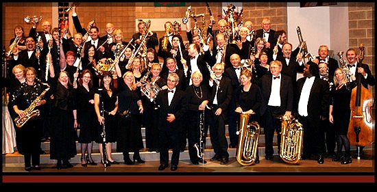 Mississauga Pops Concert Band Google image from http://www.mississaugapops.com/images/celebratingMissPopsb.jpg