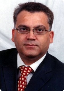 Naresh Kumar Sharma, Regional Director, Investors Group, Google image from http://www.investorsgroup.com/en/naresh.kumar/home