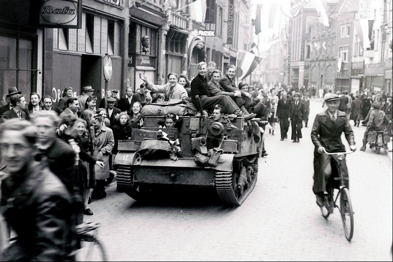 Netherlands 1945 Google image from https://canadaalive.files.wordpress.com/2013/06/holland01.jpg