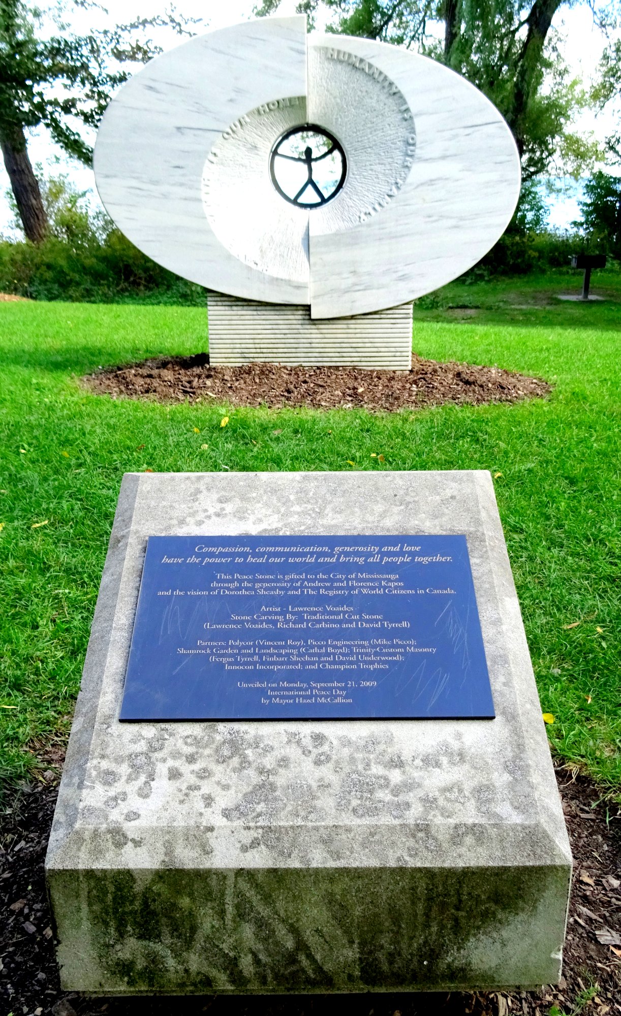 Peace Stone in Richard's Memorial Park, 804 Lakeshore Road West, Mississauga ON L5H 1E5 Canada - Photo by I Lee 27 Sep 2016