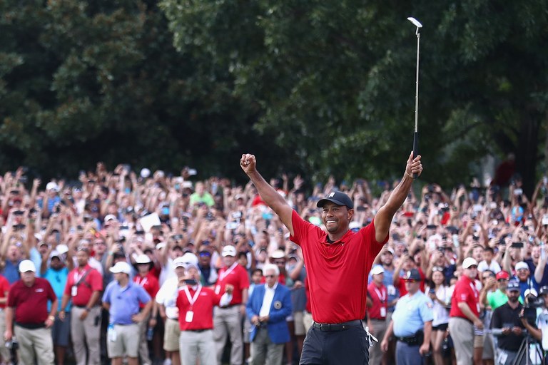 Tour Championship 2018 Sunday Live Blog: Tiger Woods completes wire-to-wire win for first victory in five years. By Christopher Powers and Alex Myers. Google image from https://www.golfdigest.com/story/tour-championship-2018-sunday-live-blog-can-tiger-woods-notch-career-win-no-80-at-east-lake. Photo credits: tim Bradbury, Golf Digest.