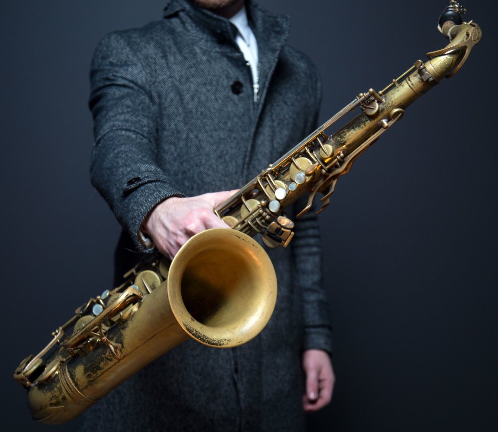 Jazz Saxophone image from https://static.pexels.com/photos/27252/pexels-photo.jpg