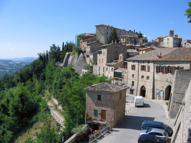 Umbria Google image from http://www.travels.tl/wp-content/uploads/2011/11/Montone-Umbria-Italy.jpg